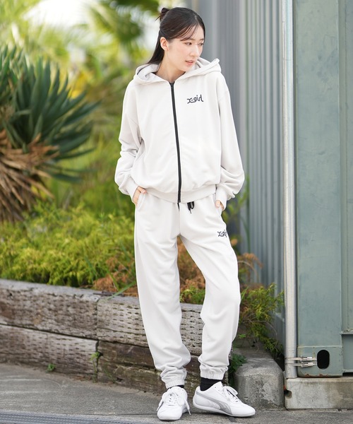 X-girl(エックスガール)の「X-girl SPORTS/エックスガールスポーツ ジップアップパーカー ショート丈 セットアップ対応 155253012001(パーカー・レディース・オフホワイト/ブラック/ブラウン・L/M)」の7枚目の写真
