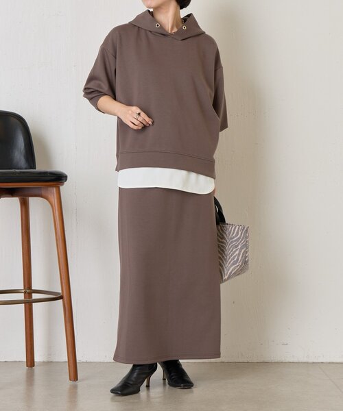 Jena espace merveilleux（ジェナ　エスパスメルヴェイユ）の「【2点セット/再入荷】レイヤードライクセットアップ（ワンピース・レディース・チャコールグレー/ベージュ・FREE）」の10枚目の写真