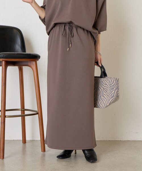 Jena espace merveilleux（ジェナ　エスパスメルヴェイユ）の「【2点セット/再入荷】レイヤードライクセットアップ（ワンピース・レディース・チャコールグレー/ベージュ・FREE）」の15枚目の写真