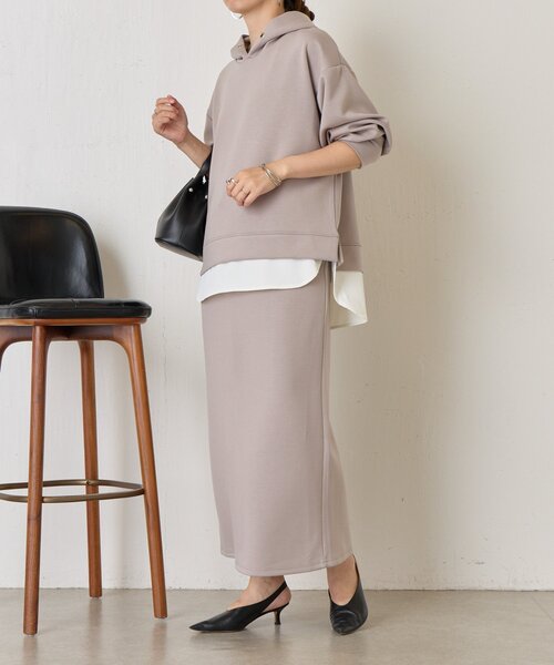 Jena espace merveilleux（ジェナ　エスパスメルヴェイユ）の「【2点セット/再入荷】レイヤードライクセットアップ（ワンピース・レディース・チャコールグレー/ベージュ・FREE）」の9枚目の写真