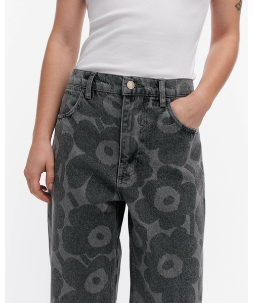 marimekko(マリメッコ)の「【ノベルティ付】《Maridenim》 Barrel Unikko / jeans pants(デニムパンツ・レディース・ライトグレー・30inch/29inch/28inch/27inch/26inch/25inch)」の7枚目の写真