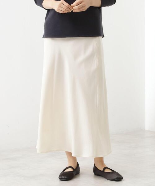THE SHOP TK （ザ ショップ ティーケー ）の「サテンAラインスカート【洗える】（スカート・レディース・アイボリー/スミクロ・12/13）」の12枚目の写真