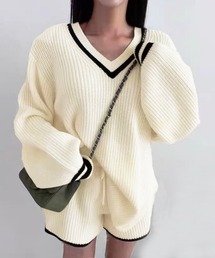 2セットアップ 配色オーバーサイズVネックニットトップス&ショートパンツ