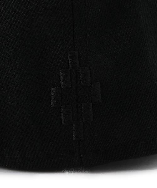 MARCELO BURLON（マルセロ・バーロン）の「County of Milan Marcelo Burlon(マルセロ ブロン) STARTER WHITECRUZ CAP（キャップ・メンズ・その他1・フリー）」の4枚目の写真