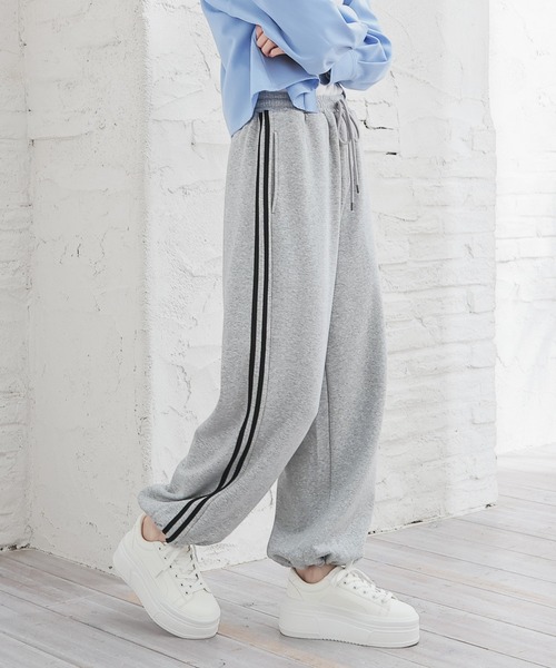 Honeys（ハニーズ）の「【ハニぽか】あったかライン入りパンツ（スウェットパンツ・レディース・ブラウン/杢グレー/ブラック・SS/M/L/S/LL）」の19枚目の写真