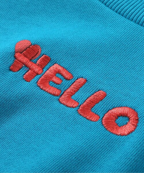 BREEZE（ブリーズ）の「【リンク/ジュニア対応】タックいっぱいトレーナー（スウェット・キッズ・ブルー/ベビーピンク/レッド・80/90/100/110/120/130/140）」の4枚目の写真