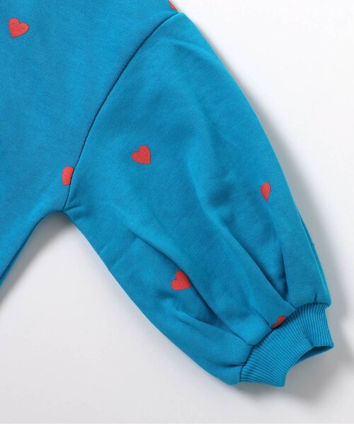 BREEZE（ブリーズ）の「【リンク/ジュニア対応】タックいっぱいトレーナー（スウェット・キッズ・ブルー/ベビーピンク/レッド・80/90/100/110/120/130/140）」の5枚目の写真