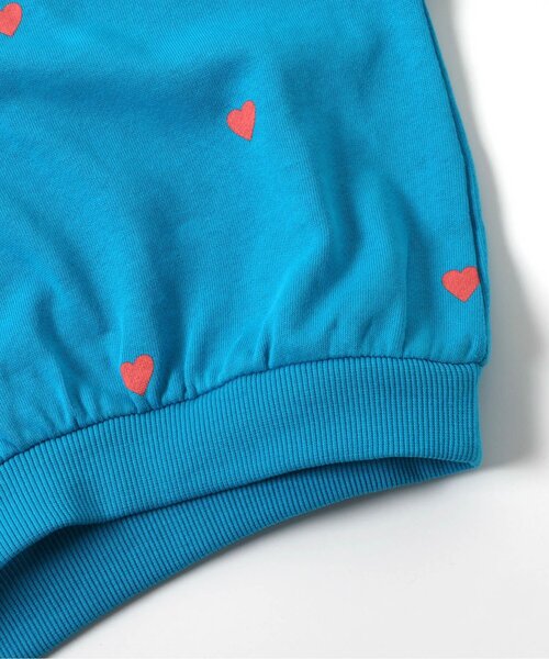 BREEZE（ブリーズ）の「【リンク/ジュニア対応】タックいっぱいトレーナー（スウェット・キッズ・ブルー/ベビーピンク/レッド・80/90/100/110/120/130/140）」の7枚目の写真