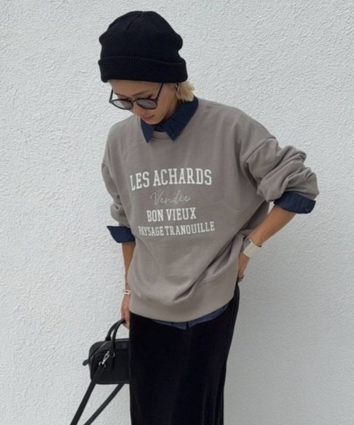 LBC（エルビーシー）の「チェーンステッチ刺繍ロゴ裏毛プルオーバー