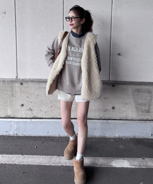 LBC（エルビーシー）の「チェーンステッチ刺繍ロゴ裏毛プルオーバー（スウェット・レディース・ナチュラル/ブルー/チャコール/ベージュ・M/L）」の21枚目の写真