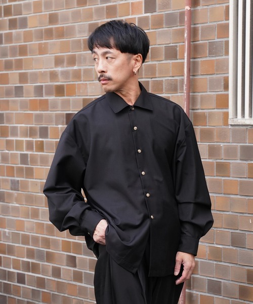 Aphlotus(アプロタス)の「オーバーサイズTRオープンカラーシャツ(シャツ/ブラウス・メンズ・グレー/ブラック・LARGE/MEDIUM/SMALL)」の16枚目の写真