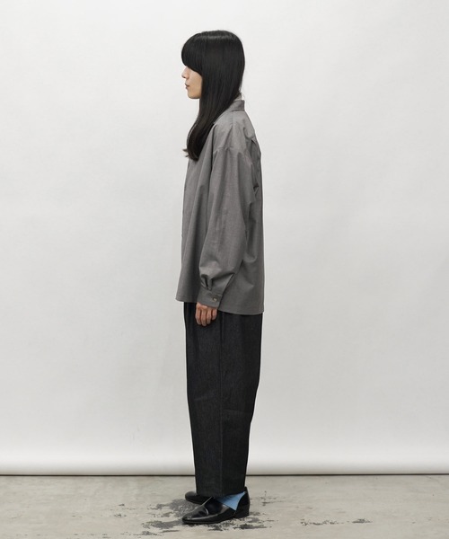 Aphlotus(アプロタス)の「オーバーサイズTRオープンカラーシャツ(シャツ/ブラウス・メンズ・グレー/ブラック・LARGE/MEDIUM/SMALL)」の20枚目の写真