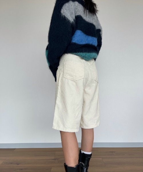 AMAIL（アマイル）の「Corduroy Shorts（その他パンツ・レディース・ダークブラウン/アイボリー・MEDIUM/SMALL）」の7枚目の写真