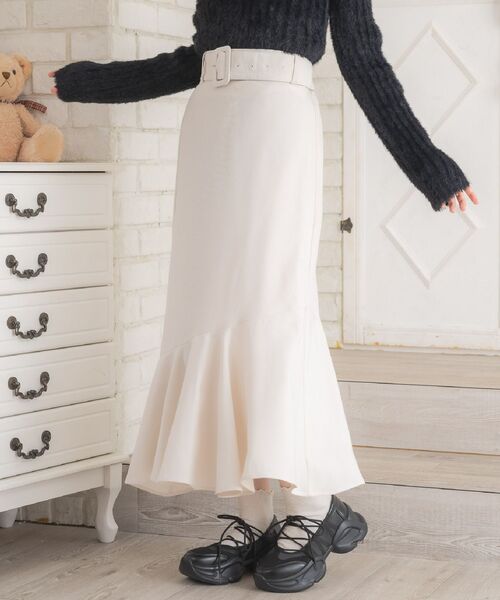 ems excite（エムズエキサイト）の「共ベルトマーメイドSK（スカート・レディース・グレー系その他2/ブラック/ナチュラル・FREE）」の3枚目の写真