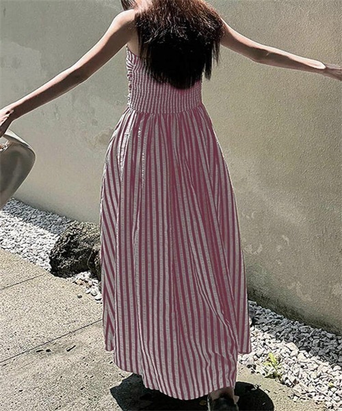 FREE STYLISTS(フリー スタイリスト)の「バックシャーリング ストライプ柄キャミワンピース(ワンピース・レディース・ブラック/ピンク/ブルー・S/M/L)」の8枚目の写真