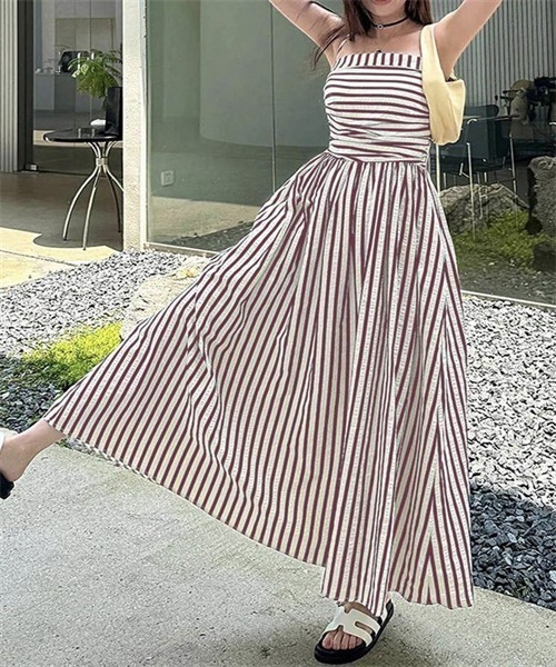 FREE STYLISTS(フリー スタイリスト)の「バックシャーリング ストライプ柄キャミワンピース(ワンピース・レディース・ブラック/ピンク/ブルー・S/M/L)」の10枚目の写真