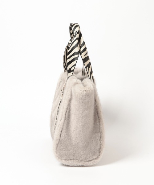 Elura（エルーラ）の「ミンクライクファートートＭ/607563（トートバッグ・レディース・ブラウン/グレー・FREE）」の13枚目の写真