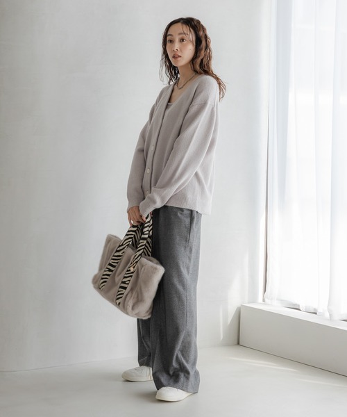 Elura（エルーラ）の「ミンクライクファートートＭ/607563（トートバッグ・レディース・ブラウン/グレー・FREE）」の5枚目の写真