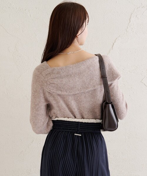 mystic（ミスティック）の「ワンショルデザインニット（ニット/セーター・レディース・チャコールグレー/ベージュ/オフホワイト/ボルドー・FREE）」の8枚目の写真