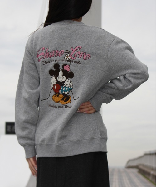 セール】【DISNEY/ディズニー】ミッキーマウス裏起毛サガラ刺繍クルー