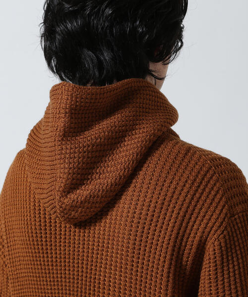 Toironier(トワロニエ)の「Toironier/トワロニエ/Zip Waffle Knit Hoodie(ニット/セーター・メンズ・チャコールグレー/ブラック/ブラウン・2/1)」の21枚目の写真