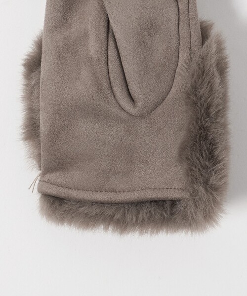green label relaxing（グリーンレーベルリラクシング）の「起毛シルキー フェイクファー グローブ 手洗い可能（手袋・レディース・ダークグレー/モカ/ライトグレー・FREE）」の13枚目の写真