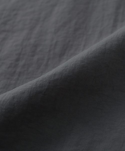 JOURNAL STANDARD（ジャーナルスタンダード）の「NOMARHYTHM TEXTILE (ノーマリズム テキスタイル) Nylon Flight Pants（カーゴパンツ・メンズ・グレー・LARGE/MEDIUM）」の8枚目の写真