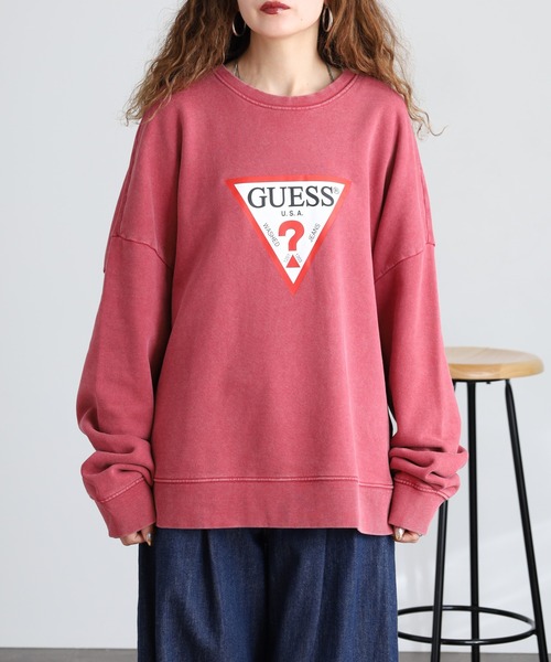 GUESS JEANS(ゲスジーンズ)の「GUESS JEANS アイコニック トライアングル クルーネックスウェット(スウェット・レディース・ブラック/レッド・M/S/L/XS)」の15枚目の写真