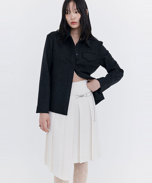 WNDERKAMMER(ブンダーカンマー)の「ウールスリムラインシャツ_チャコール(シャツ/ブラウス・レディース・その他・SMALL/MEDIUM)」の4枚目の写真