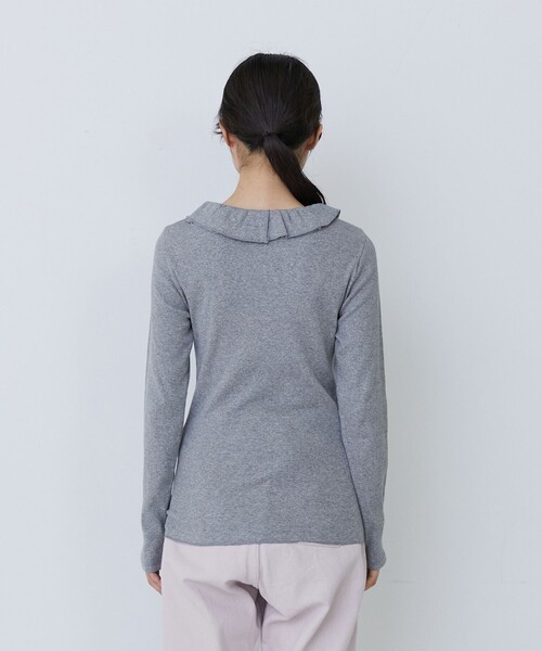conges payes ADIEU TRISTESSE（コンジェ ペイエ アデュートリステス）の「フリルカラーインナーカットソー（Tシャツ/カットソー・レディース・キナリ/グレー系その他/ブラック・FREE）」の9枚目の写真