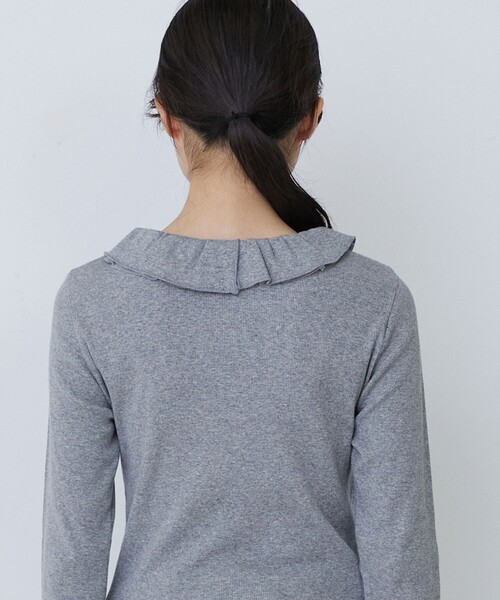 conges payes ADIEU TRISTESSE（コンジェ ペイエ アデュートリステス）の「フリルカラーインナーカットソー（Tシャツ/カットソー・レディース・キナリ/グレー系その他/ブラック・FREE）」の12枚目の写真