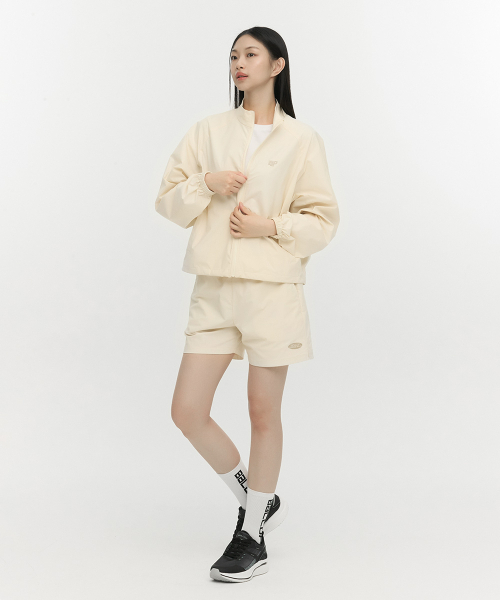 BALLOP(バロップ)の「レディース フライテック ショートパンツ ライトベージュ(その他パンツ・レディース・その他・MEDIUM)」の2枚目の写真