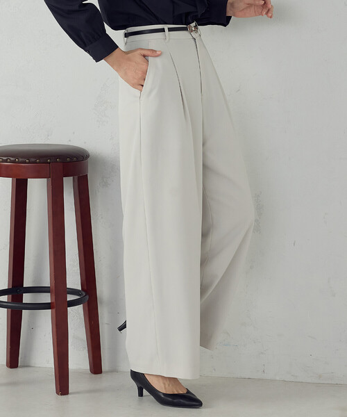 COMME CA ISM(コムサイズム)の「【宮城舞さん着用】【セットアップ対応】ポリエステルツイル タックワイドパンツ(その他パンツ・レディース・グレー/ネイビー・X-SMALL/SMALL/MEDIUM/LARGE/X-LARGE)」の21枚目の写真