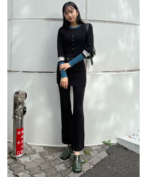 MURUA（ムルーア）の「スクエアポインテッドミュール（パンプス・レディース・グリーン/ブラック・24.5/23.5）」の11枚目の写真