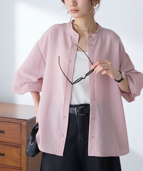 BONLECILL(ボンルシール)の「【UVカット率97%】ライトシアー ボリュームスリーブ バンドカラーシャツ【纏うUVケア - ソルヴェール】(シャツ/ブラウス・レディース・ブラウン/ピンク/ネイビー系1/ベージュ/ブルー系1/ブラック/ライトブルー/オフホワイト/チャコールグレー/ライトイエロー・FREE)」の10枚目の写真