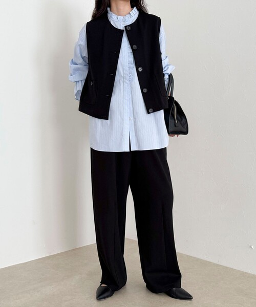 fredy emue(フレディエミュ)の「【セットアップ対応】ポンチノーカラージレ(ベスト・レディース・ブラック/チャコールグレー・38)」の21枚目の写真