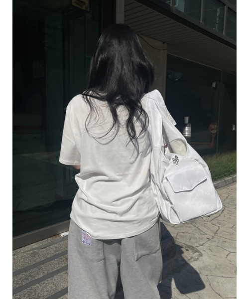 SIWEOL107(シウォル107)の「ハウンドクラブTシャツ(ホワイト)(Tシャツ/カットソー・レディース・ホワイト・FREE)」の4枚目の写真