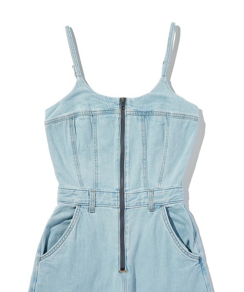 Levi's（リーバイス）の「Levi's/リーバイス ビスチェジャンプスーツ（つなぎ/オールインワン・レディース・ライトインディゴブルー・M/S/XS）」の6枚目の写真