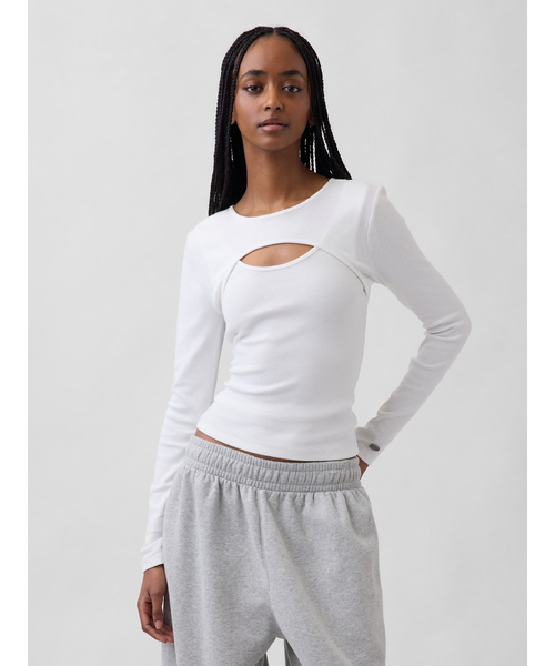 GAP(ギャップ)の「モダン カットアウトTシャツ(Tシャツ/カットソー・レディース・ブラック/オフホワイト/ブルー・XS/S/M/L/XL/XXS)」の1枚目の写真