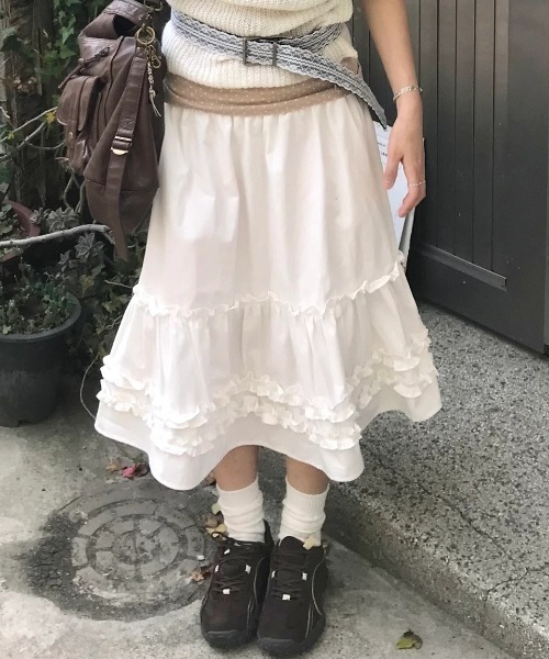 yuue' ( wear )(ユーイ)の「ミディ丈フリルティアードスカート(スカート・レディース・ブラック/ホワイト・FREE)」の15枚目の写真