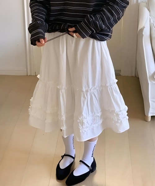yuue' ( wear )(ユーイ)の「ミディ丈フリルティアードスカート(スカート・レディース・ブラック/ホワイト・FREE)」の6枚目の写真