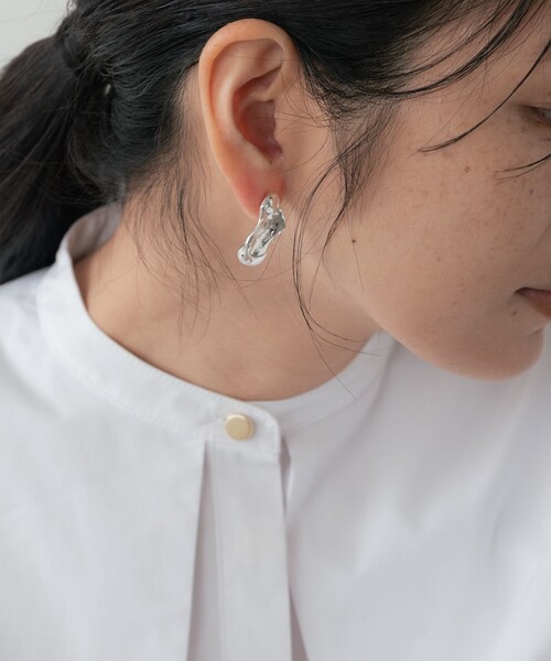 GALLEST(ギャレスト)の「【LAPUIS】Oyster pierced earrings(ピアス(両耳用)・レディース・ゴールド/シルバー・00)」の1枚目の写真