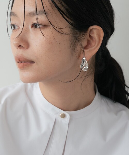 GALLEST(ギャレスト)の「【LAPUIS】Oyster pierced earrings(ピアス(両耳用)・レディース・ゴールド/シルバー・00)」の3枚目の写真