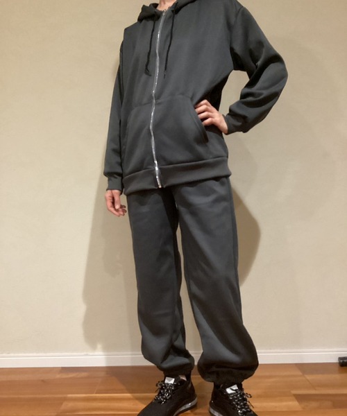 almo(アルモ)の「【Bls】【Bling Leads】ZIPパーカーセットアップ(BL)(セットアップ・レディース・チャコールグレー/グレー系その他/ブラック・MEDIUM/SMALL)」の3枚目の写真