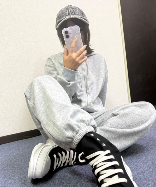 almo(アルモ)の「【Bls】【Bling Leads】ZIPパーカーセットアップ(BL)(セットアップ・レディース・チャコールグレー/グレー系その他/ブラック・MEDIUM/SMALL)」の4枚目の写真