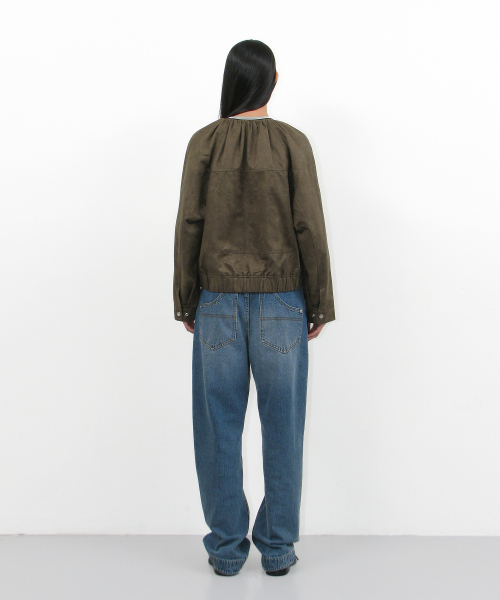 PARTIMENTO WOMEN(パルティメントウィメン)の「ノンカラーシャーリングボンバージャケット_カーキ(その他アウター・レディース・その他・ONE SIZE)」の4枚目の写真
