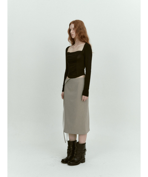 ASURA(アスラ)の「WIDE SQUARE SHIRRING T (BLACK)(Tシャツ/カットソー・レディース・その他・ONE SIZE)」の2枚目の写真