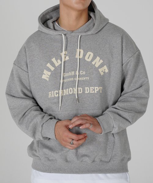 THE MILE（ザマイル）の「MILEDONE マイルドン シグネチャーフードパーカー[GREY]（パーカー・メンズ・その他・L/M/S/XL）」の2枚目の写真
