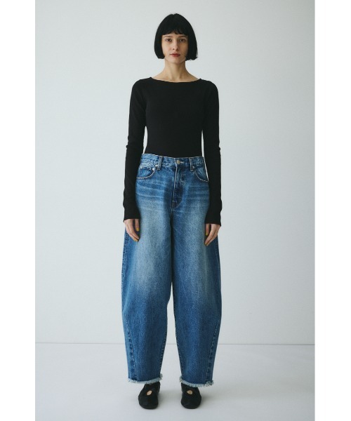 HeRIN.CYE（ヘリンドットサイ）の「Teleco back open tee　　テレコバックオープンT（Tシャツ/カットソー・レディース・ブラック/ベージュ/オフホワイト・FREE）」の8枚目の写真