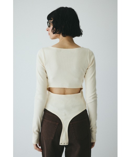 HeRIN.CYE（ヘリンドットサイ）の「Teleco back open tee　　テレコバックオープンT（Tシャツ/カットソー・レディース・ブラック/ベージュ/オフホワイト・FREE）」の19枚目の写真